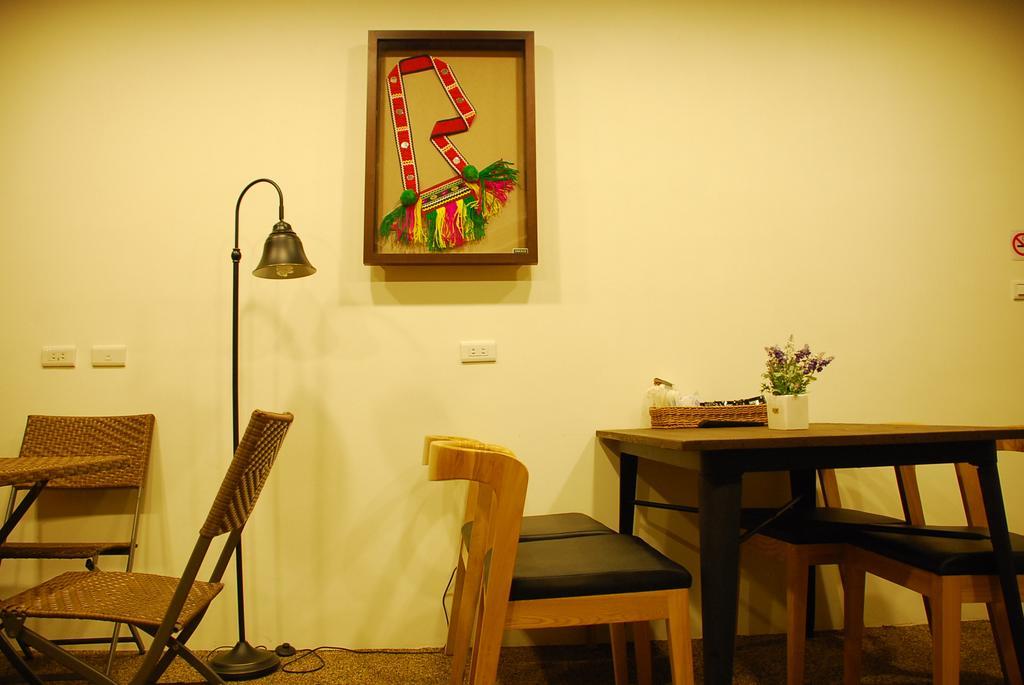 Taipei Livepal Hostel Экстерьер фото