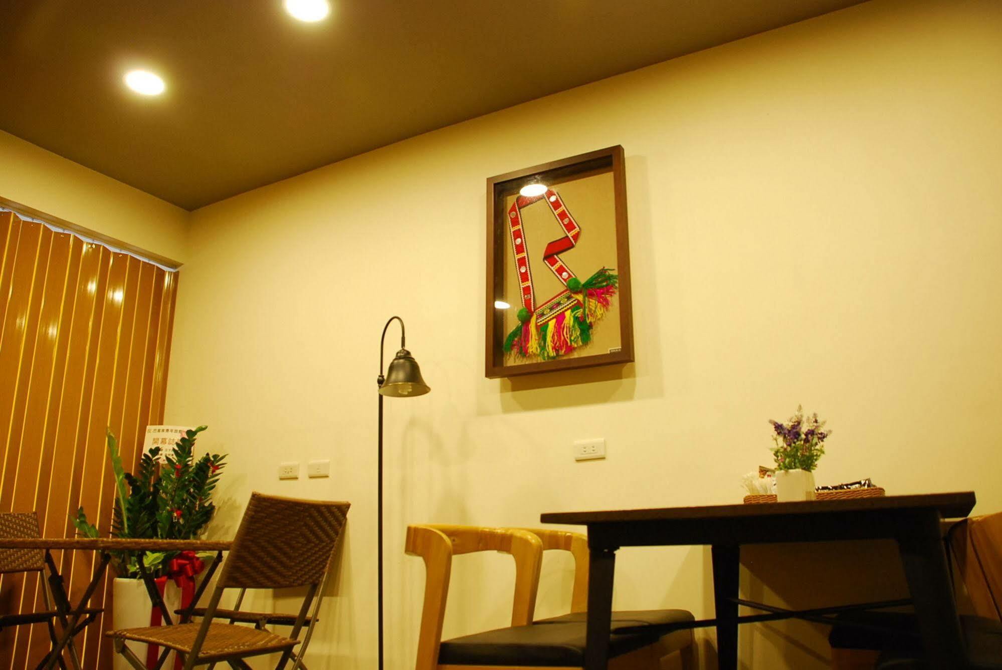 Taipei Livepal Hostel Экстерьер фото
