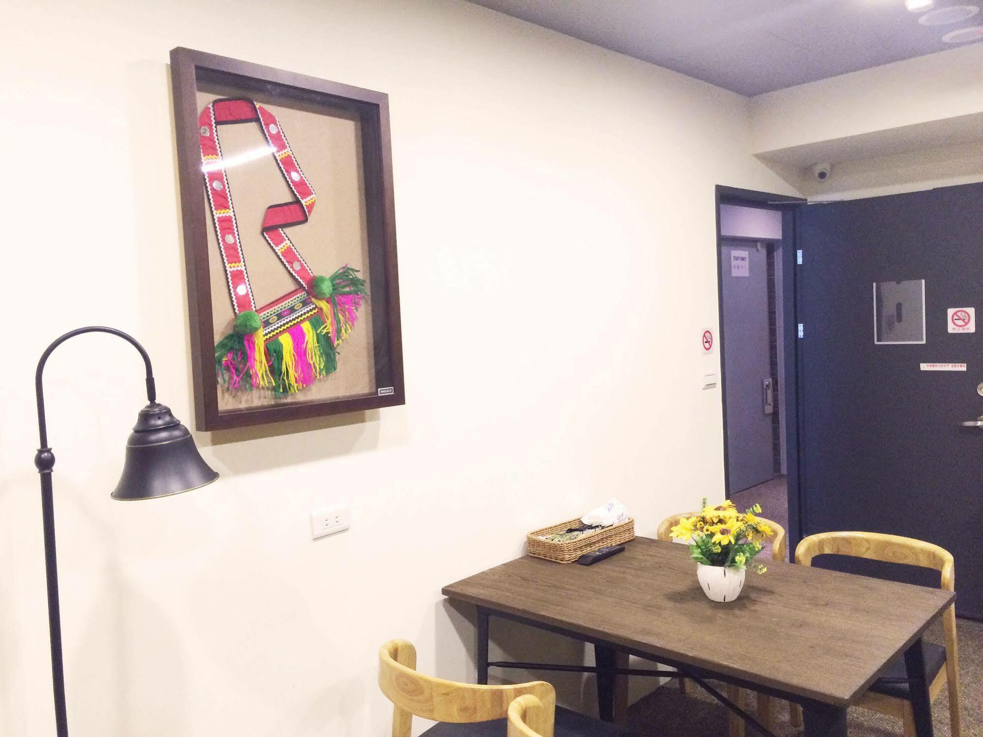 Taipei Livepal Hostel Экстерьер фото